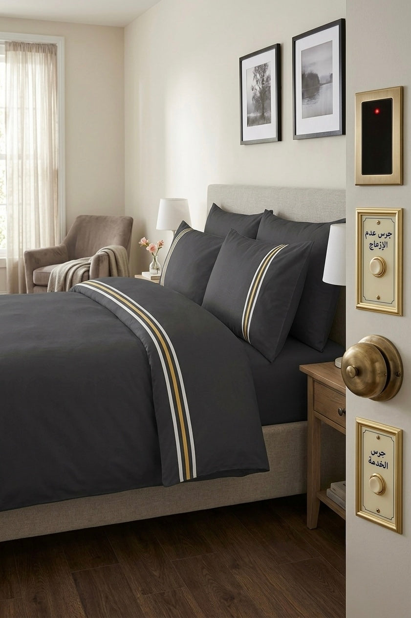 6-Piece Bedding Set – Plain Fitted Sheet & Duvet Cover with 3 Lines