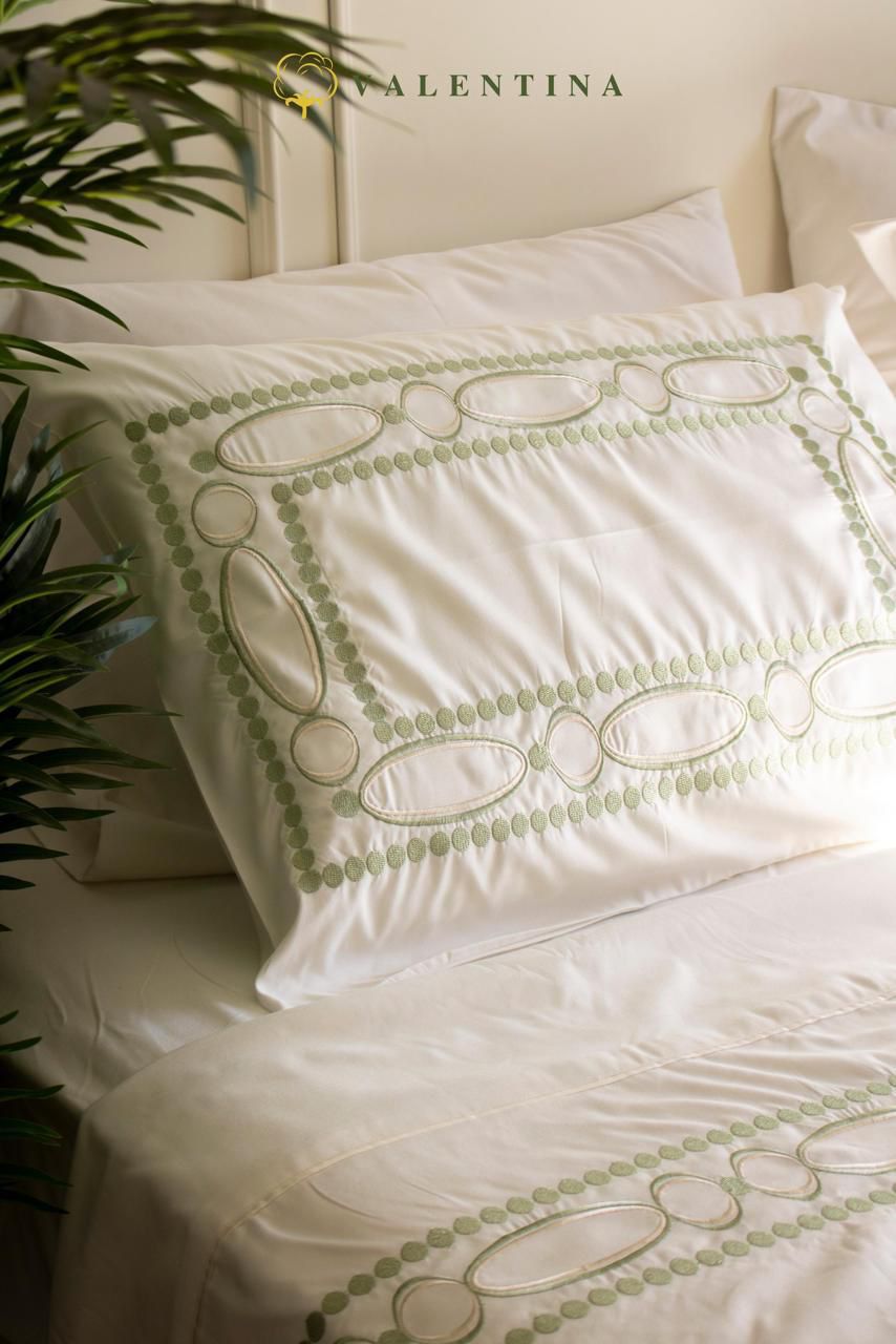 Embroidered Pillowcases – Elegant & Stylish